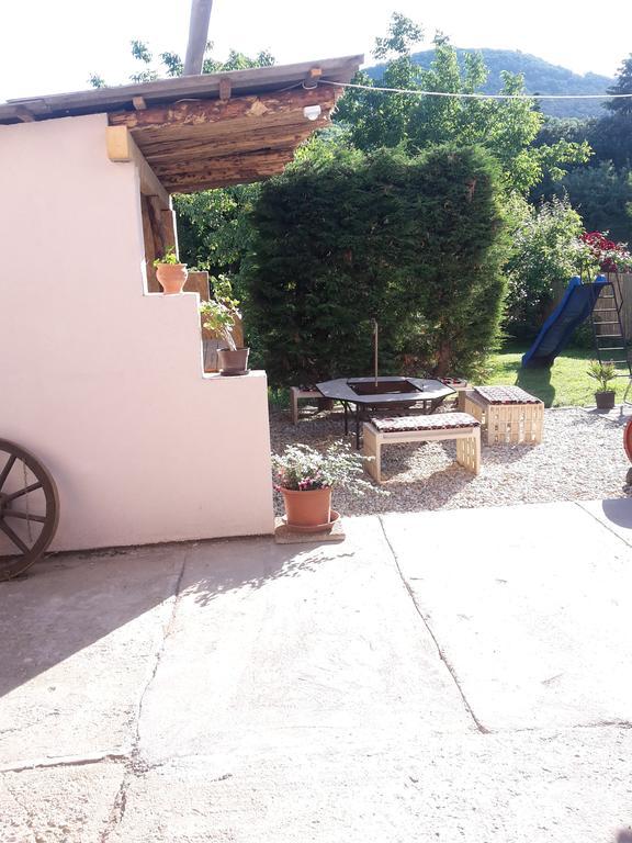 Kaland vendégház Sátoraljaújhely Exterior foto